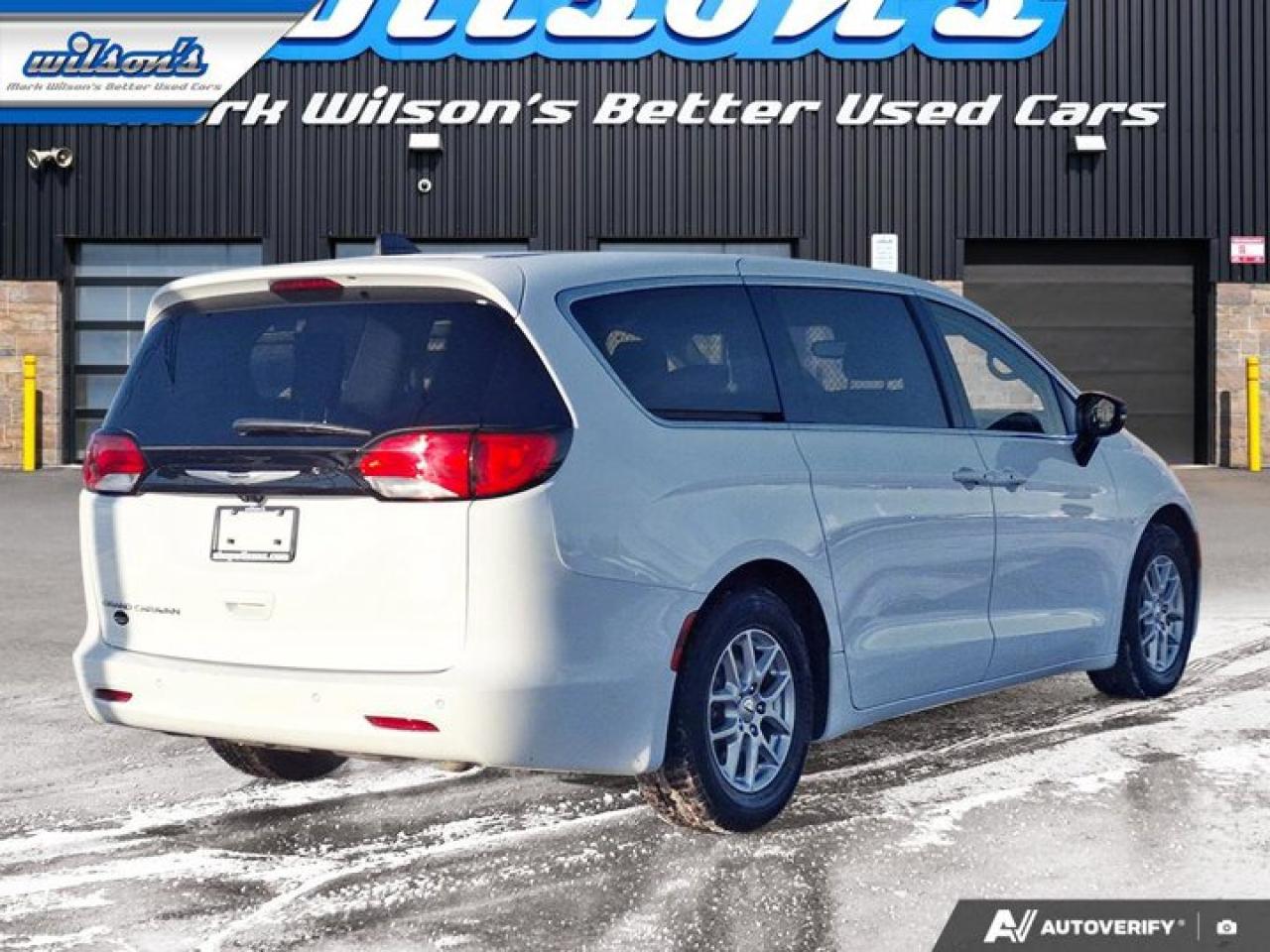 2024 Dodge Grand Caravan SXT | Nav | Heated Wheel + Seats | Power Sliders + Liftgate | Remote Start | BSM | Rear Cam & More ! Photo4