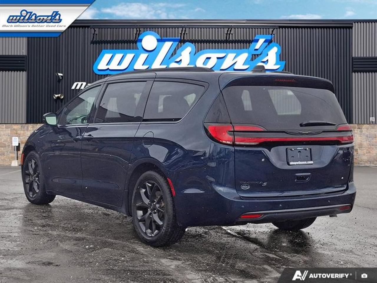 2024 Chrysler Pacifica Touring-L | Leather | Pano Sunroof | S-Appearance Pkg | Heated Wheel + Seats | and More ! Photo