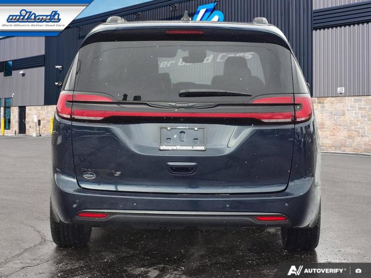 2024 Chrysler Pacifica Touring-L | Leather | Pano Sunroof | S-Appearance Pkg | Heated Wheel + Seats | and More ! Photo3