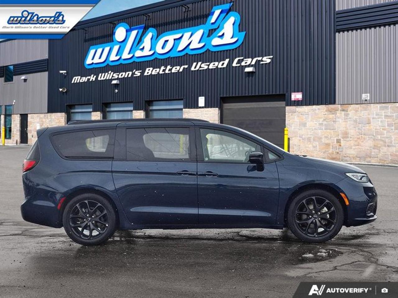 2024 Chrysler Pacifica Touring-L | Leather | Pano Sunroof | S-Appearance Pkg | Heated Wheel + Seats | and More ! Photo