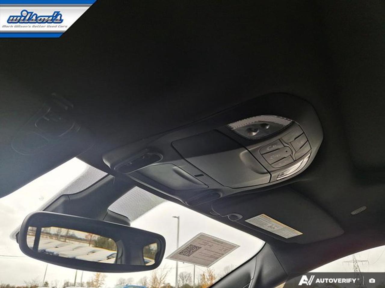 2024 Chrysler Pacifica Touring-L | Leather | Pano Sunroof | S-Appearance Pkg | Heated Wheel + Seats | and More ! Photo