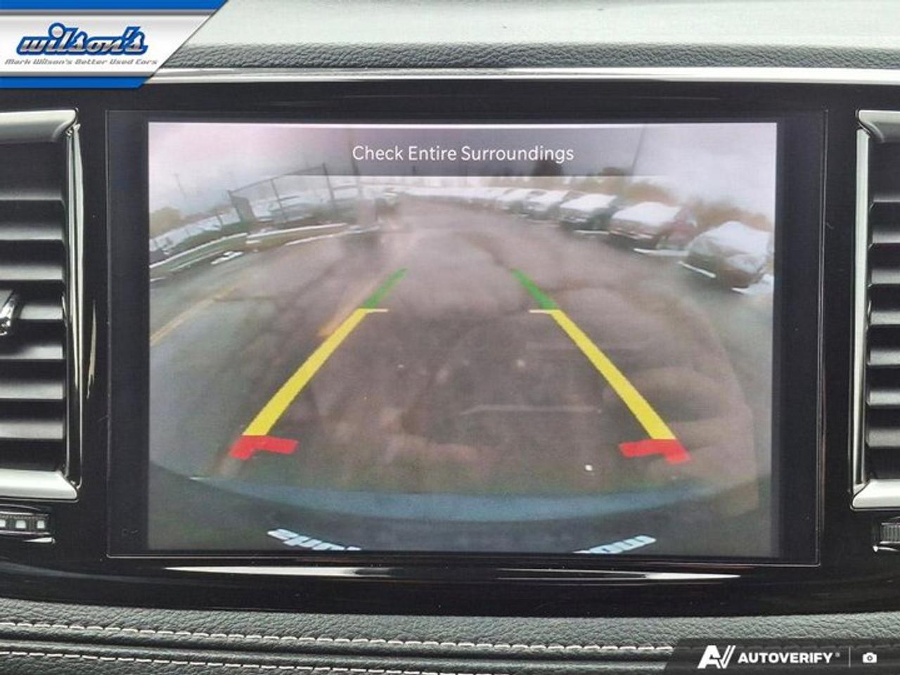 2024 Chrysler Pacifica Touring-L | Leather | Pano Sunroof | S-Appearance Pkg | Heated Wheel + Seats | and More ! Photo