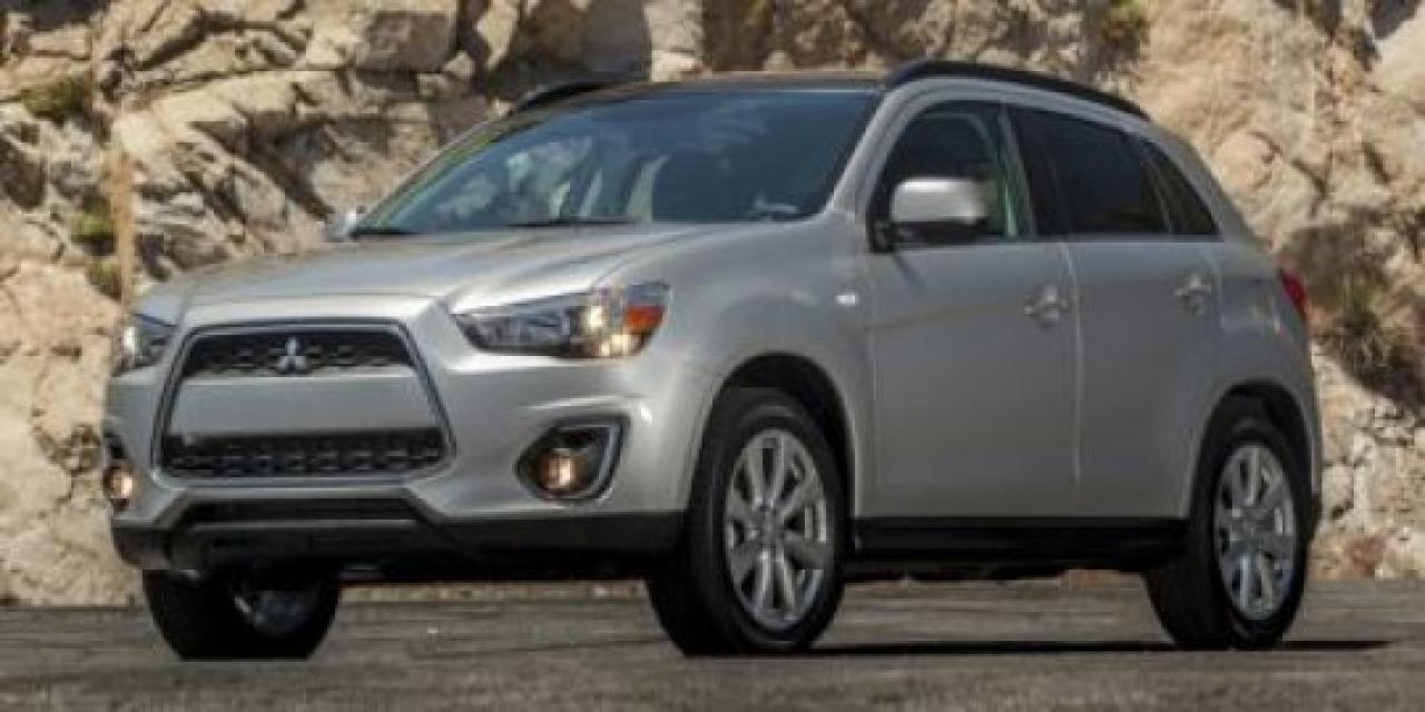 Used 2014 Mitsubishi RVR SE **New Arrival** for sale in Winnipeg, MB