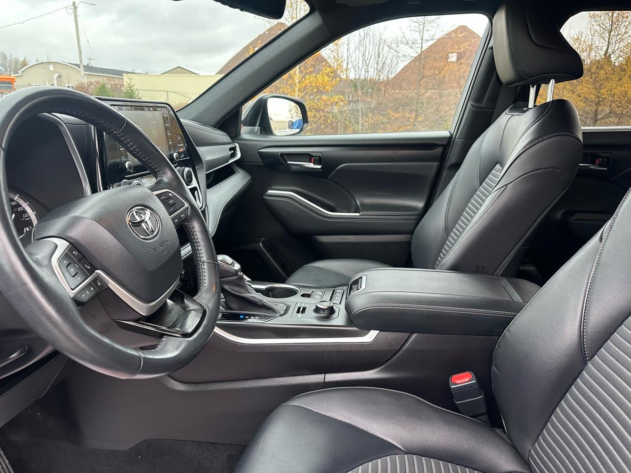 2022 Toyota Highlander XSE AWD Photo