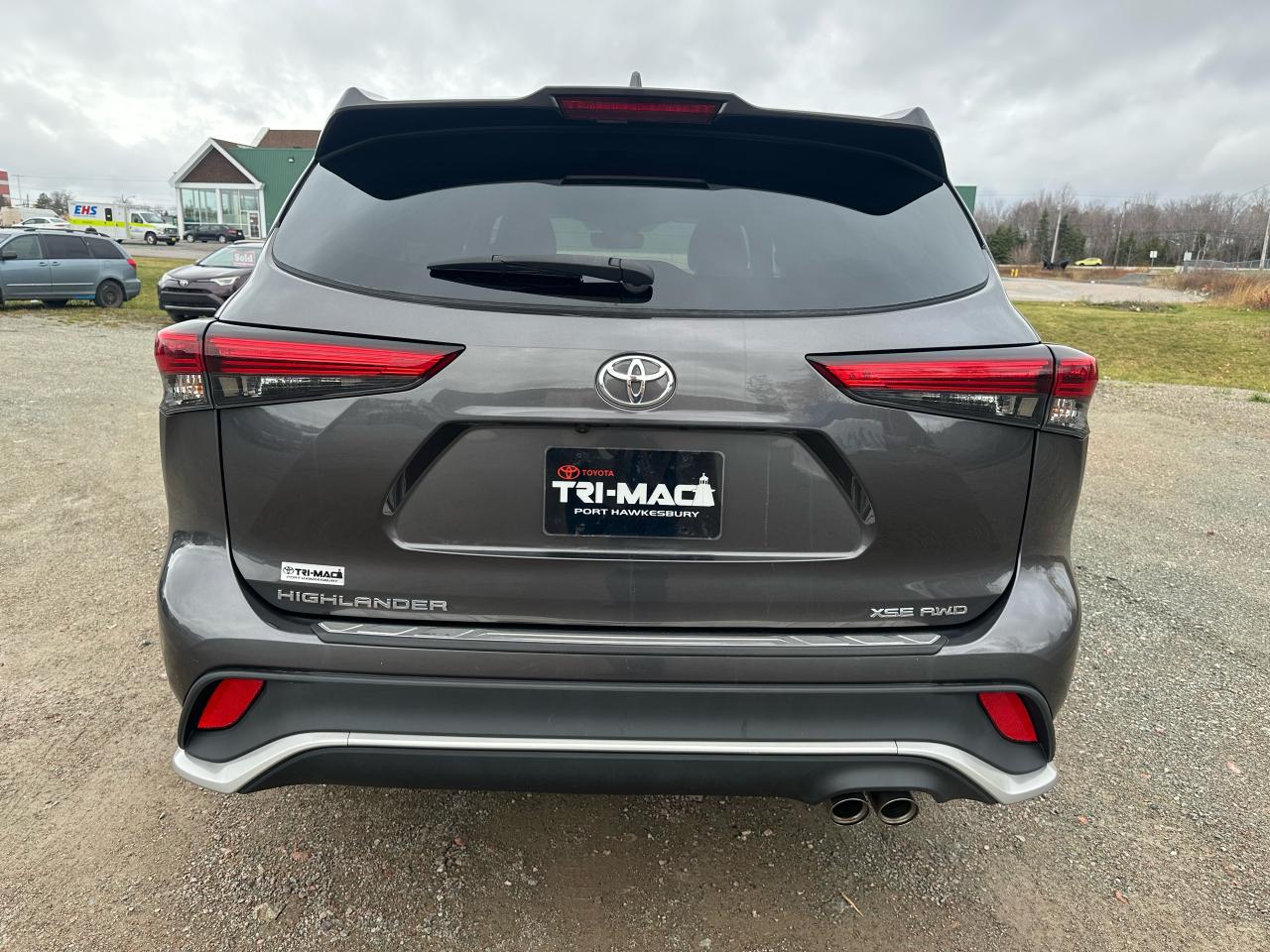 2022 Toyota Highlander XSE AWD Photo