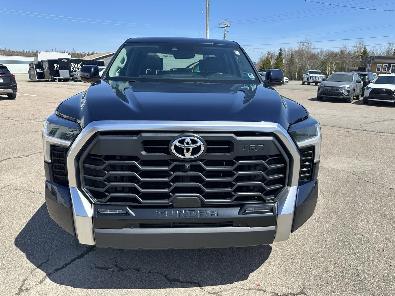 2022 Toyota Tundra 4X4 CrewMax Limited Photo1