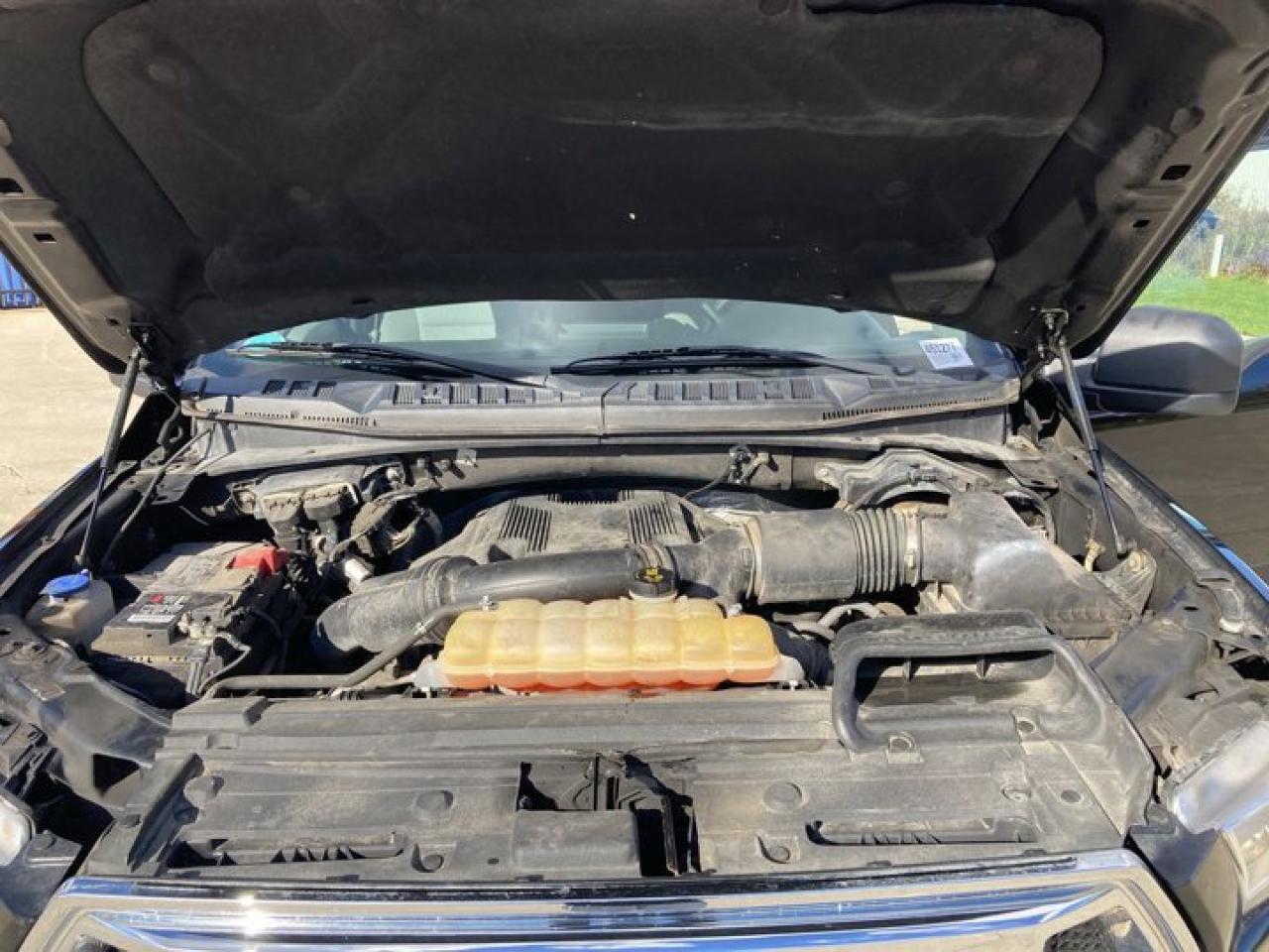 2017 Ford F-150 XLT 4X4 Trailer Tow Package Photo