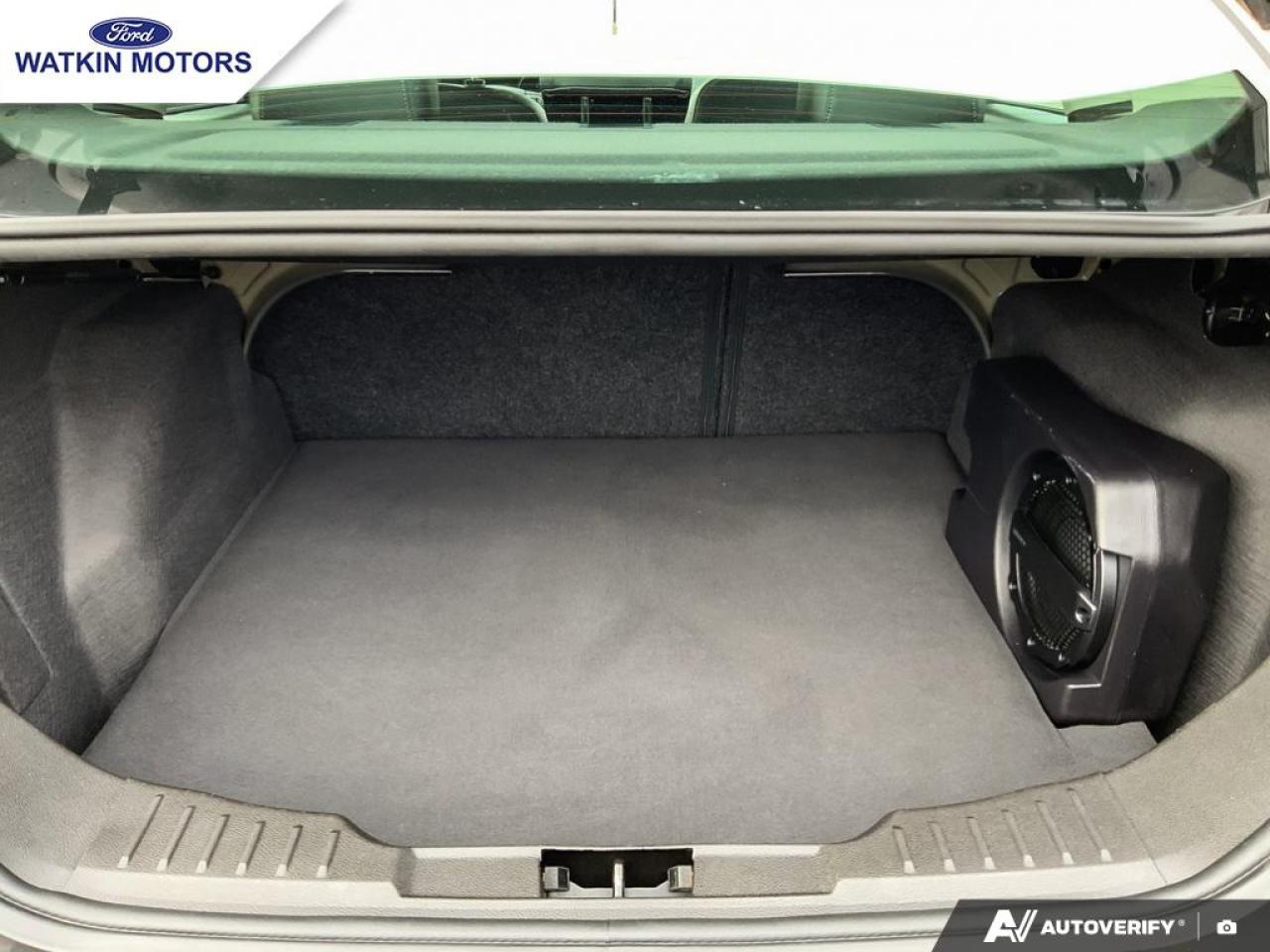 2016 Ford Focus Titanium Photo14