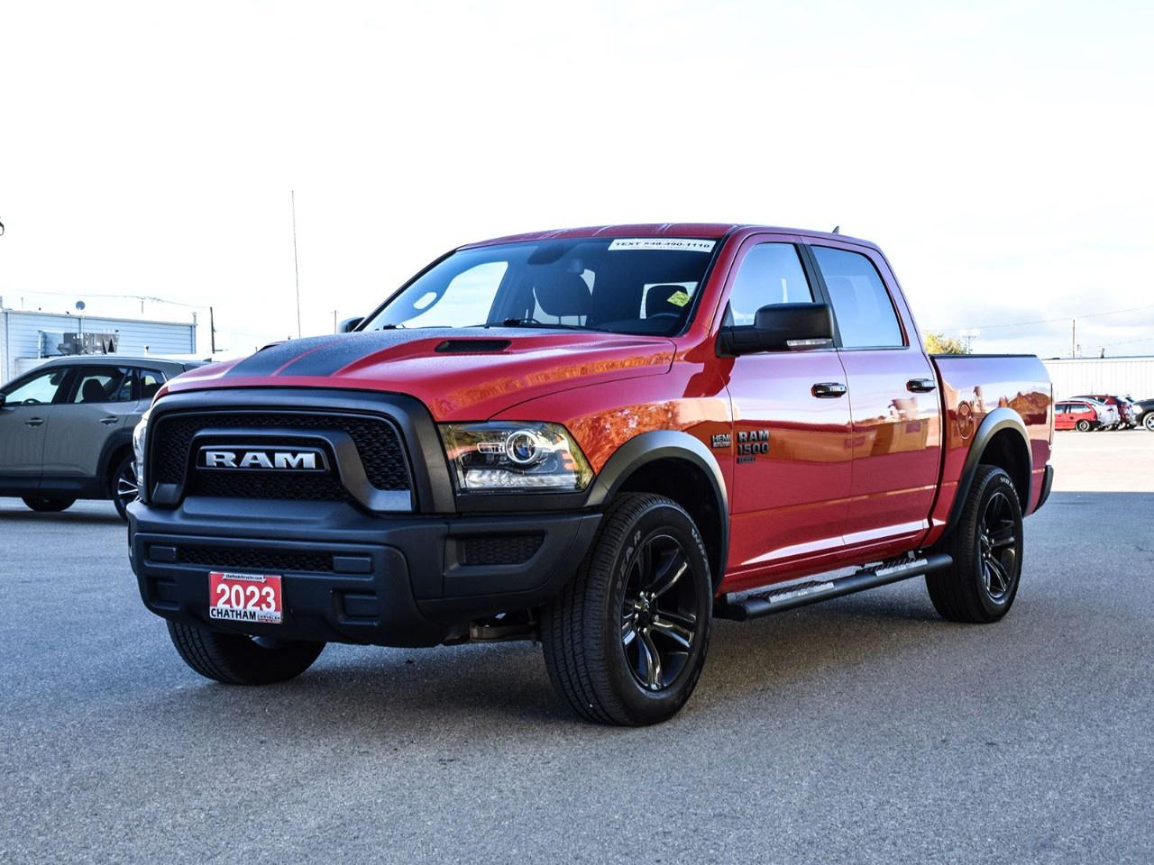 2023 RAM 1500 Classic WARLOCK 4X4 CREW CAB 5'7" BOX Photo