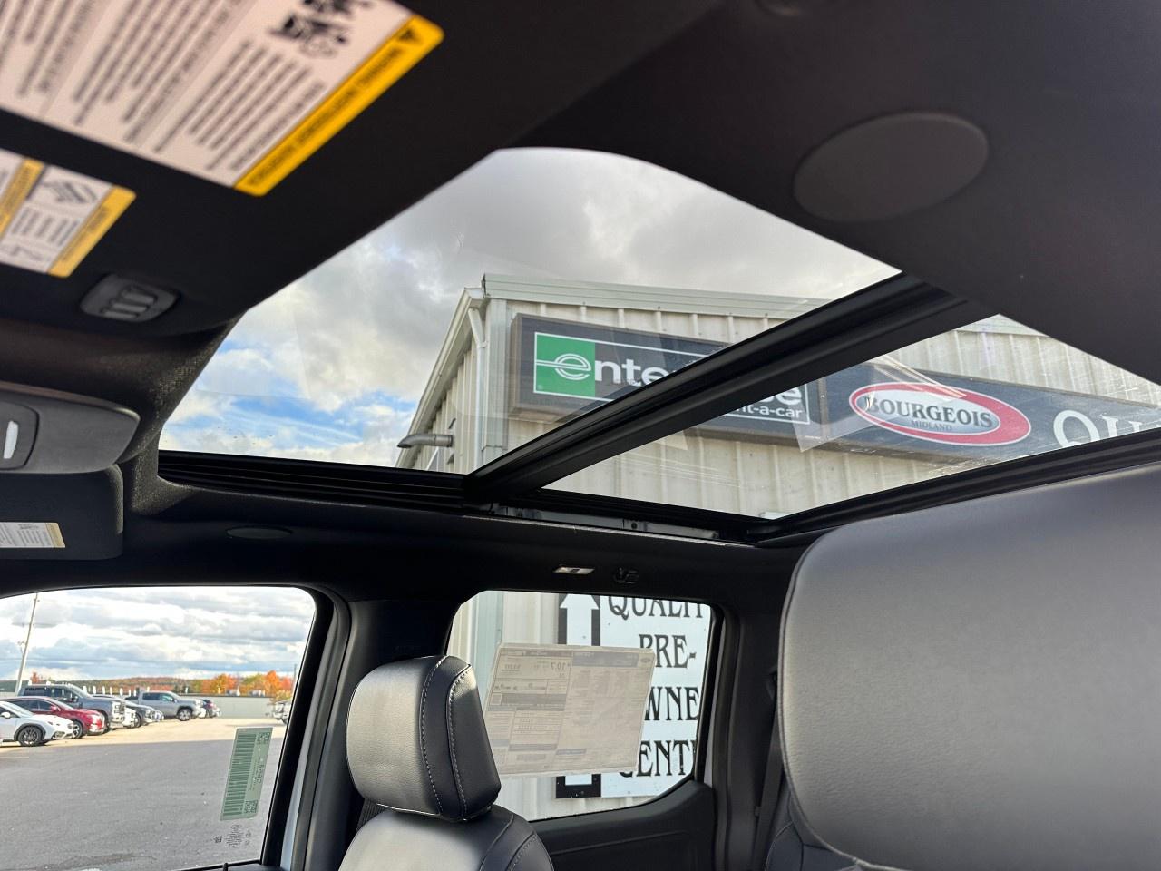 2025 Ford F-150 Lariat 4WD SuperCrew 5.5' Box Photo