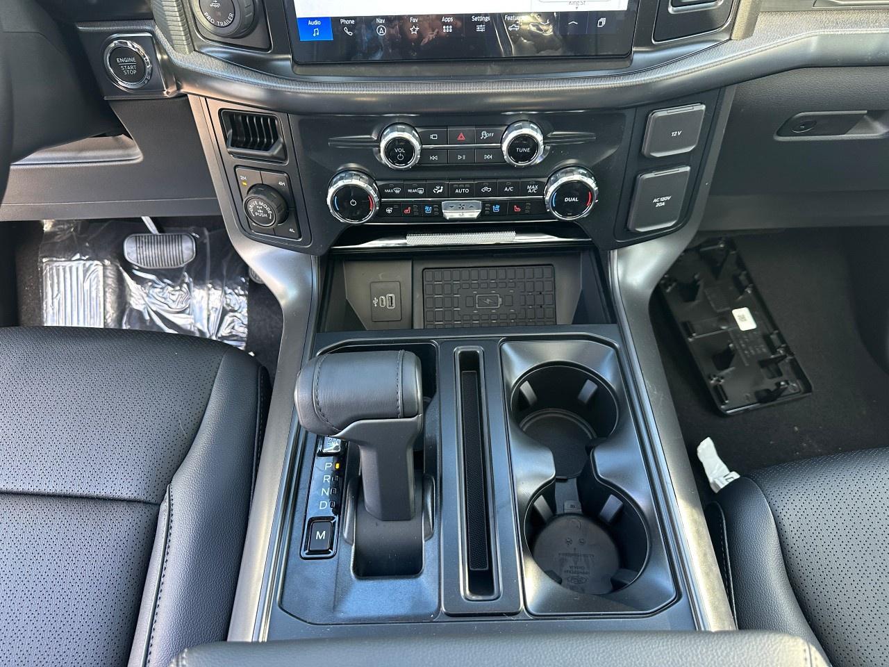 2025 Ford F-150 Lariat 4WD SuperCrew 5.5' Box Photo