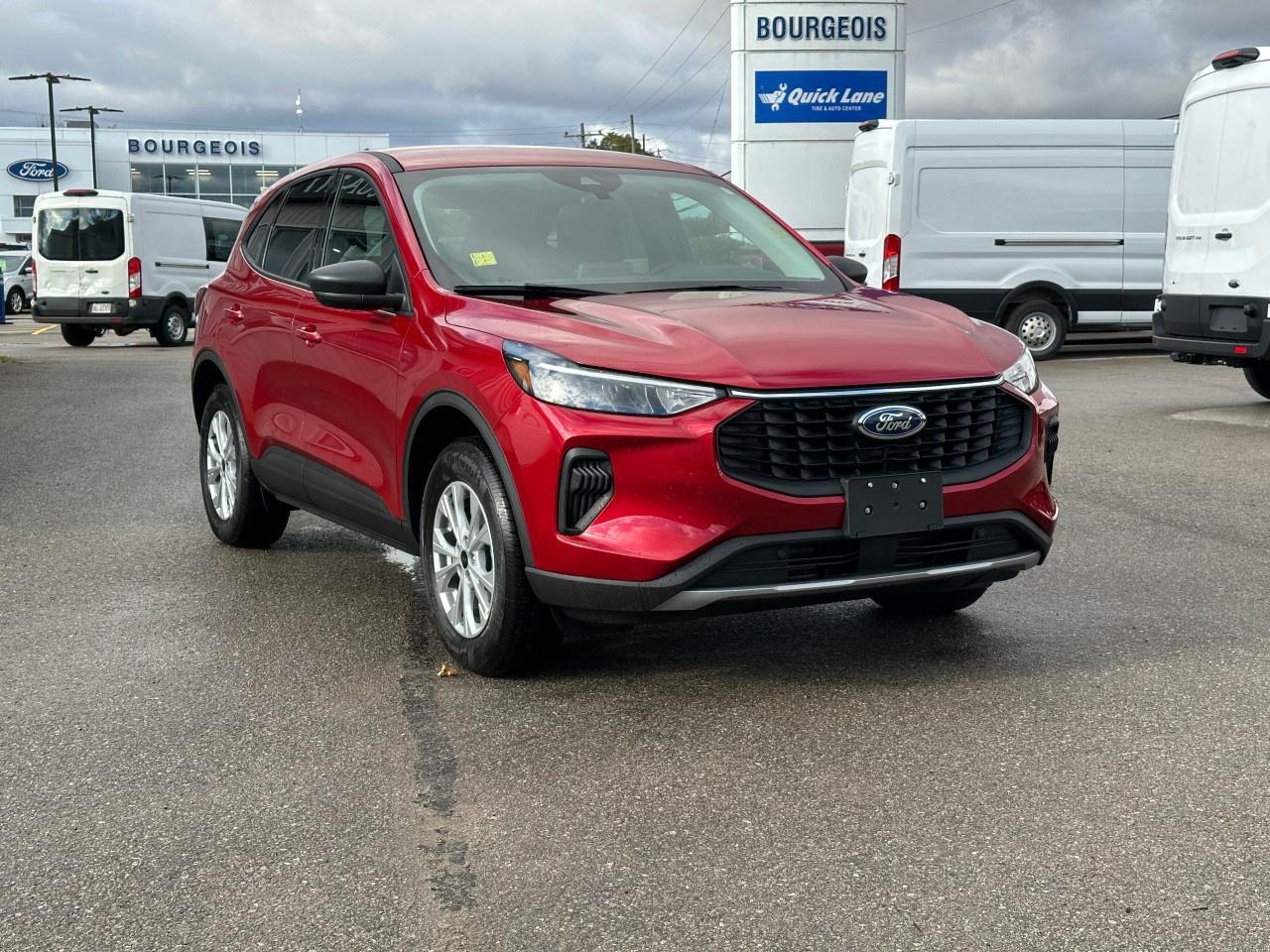 2025 Ford Escape Active AWD Photo3