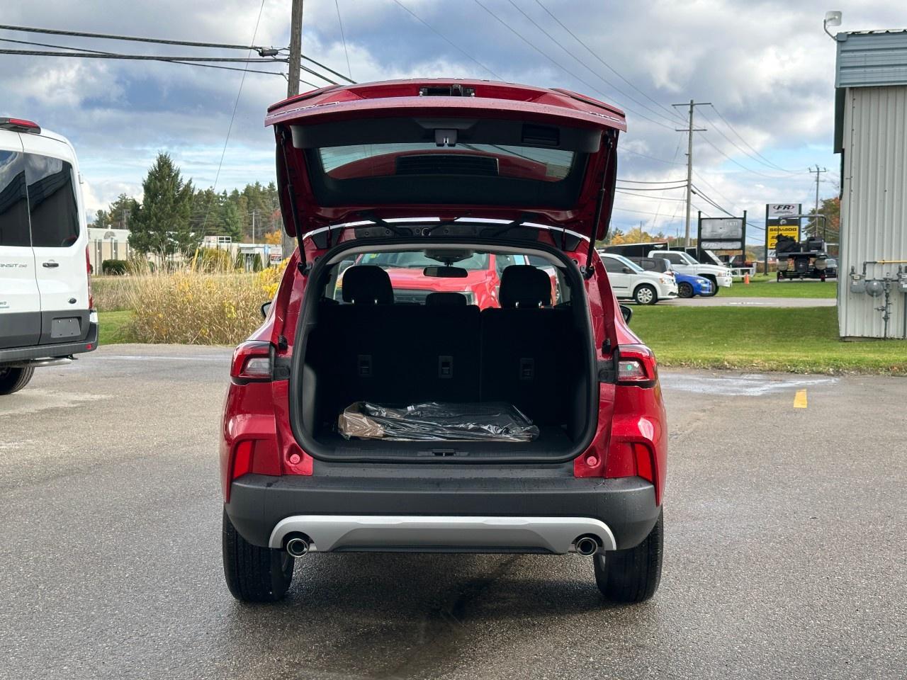 2025 Ford Escape Active AWD Photo