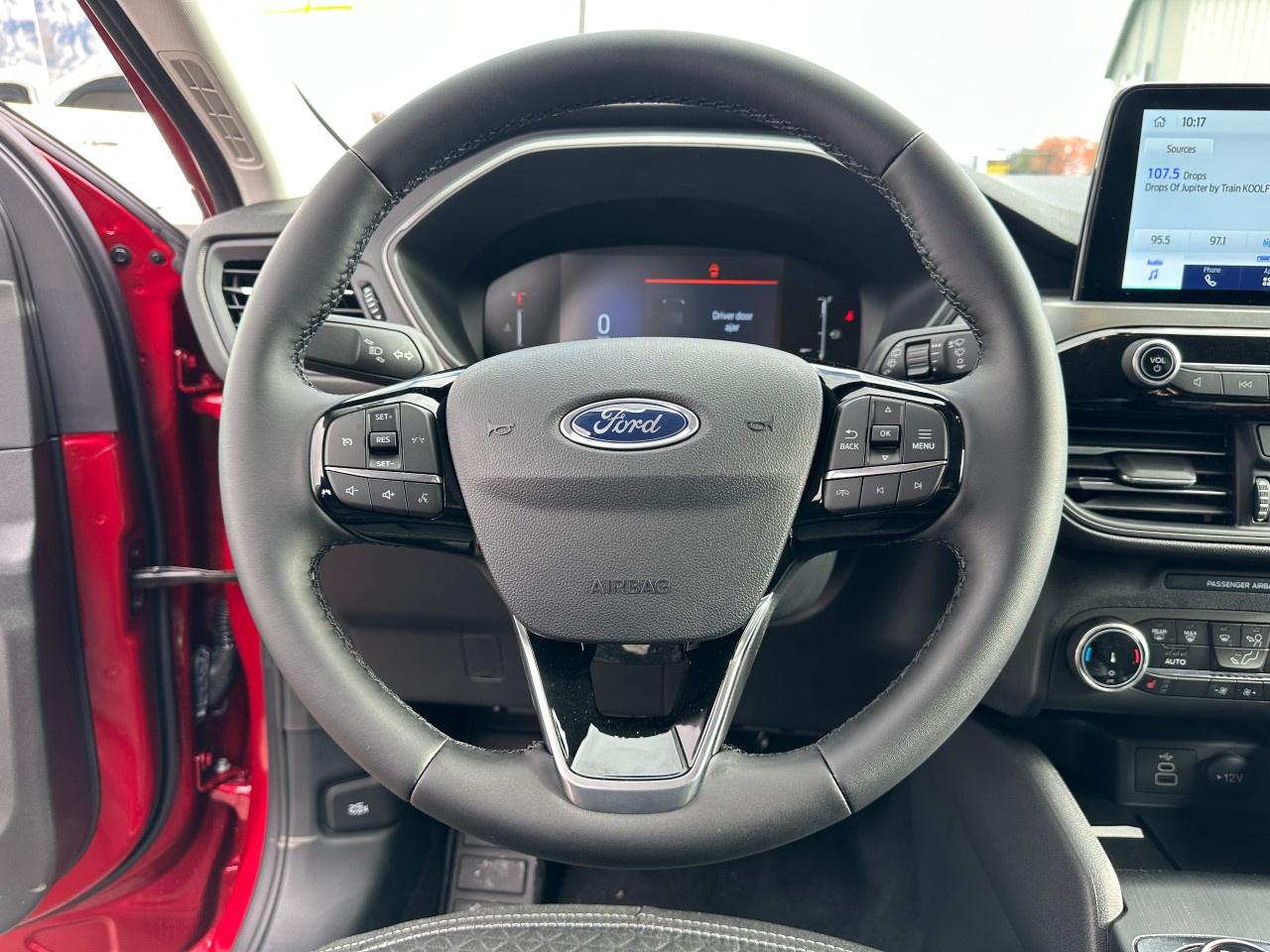 2025 Ford Escape Active AWD Photo