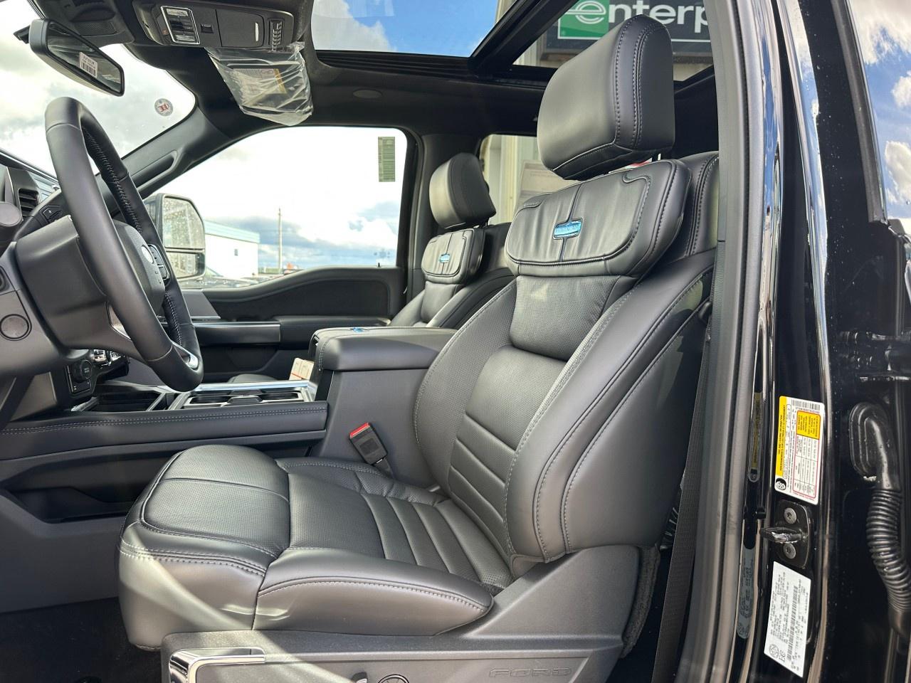 2026 Ford F-250 Super Duty SRW PLATINUM 4WD CREW CAB 6.75' BOX Photo