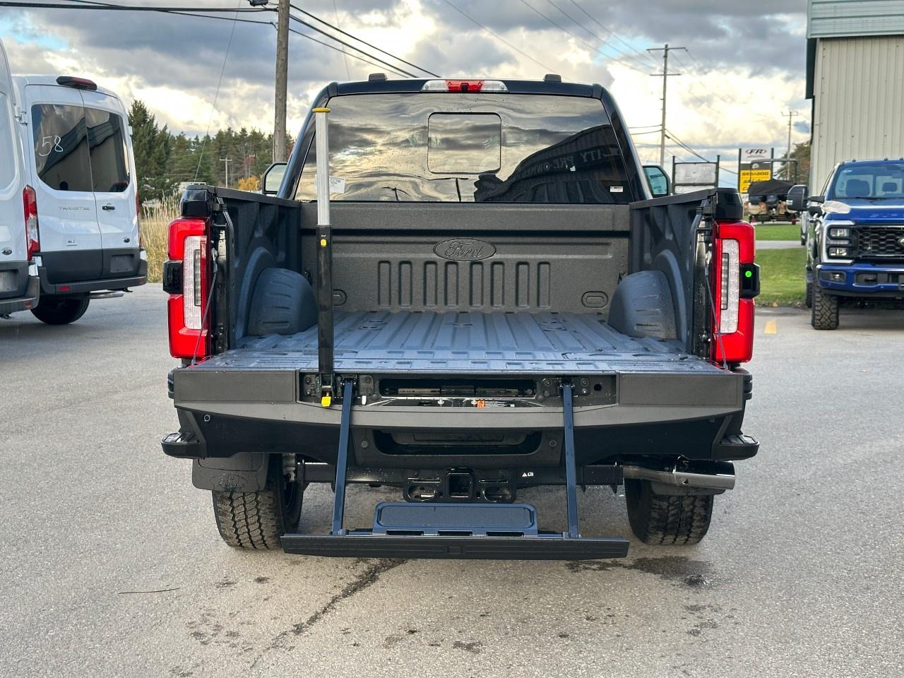 2026 Ford F-250 Super Duty SRW PLATINUM 4WD CREW CAB 6.75' BOX Photo