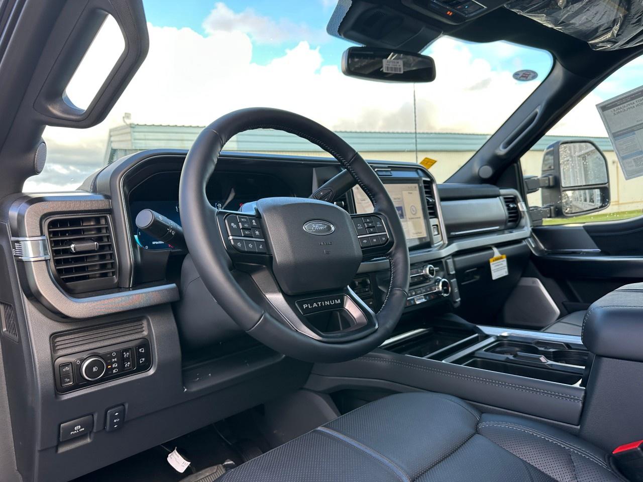 2026 Ford F-250 Super Duty SRW PLATINUM 4WD CREW CAB 6.75' BOX Photo