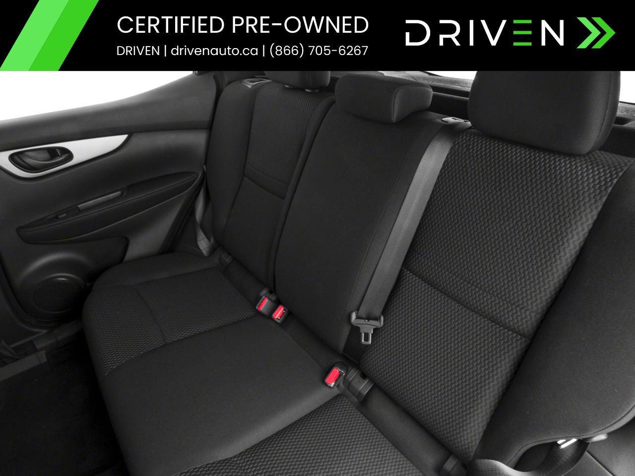 2017 Nissan Qashqai AWD 4DR SV CVT Photo