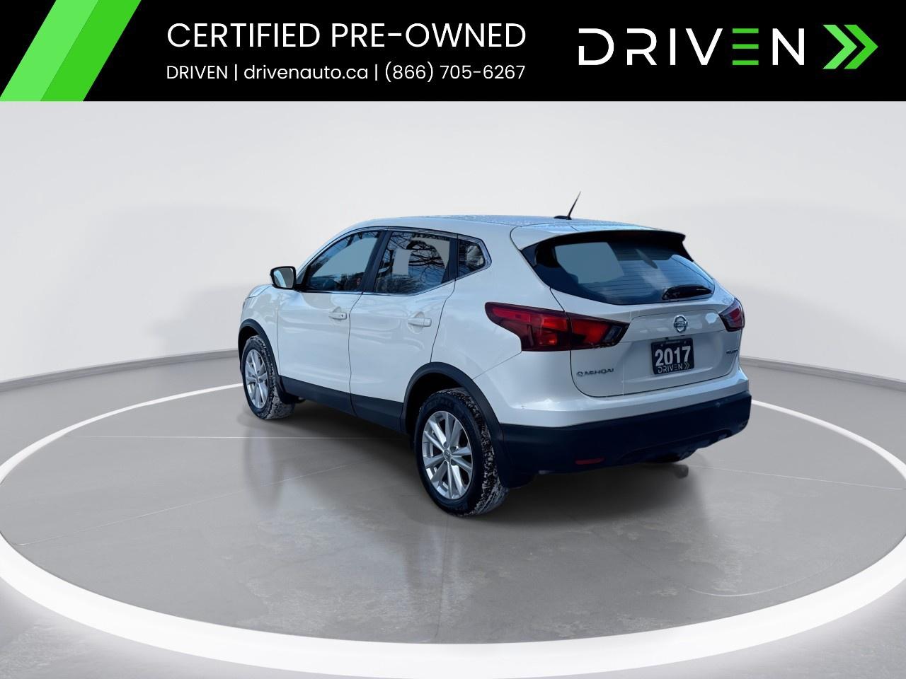 2017 Nissan Qashqai AWD 4DR SV CVT Photo