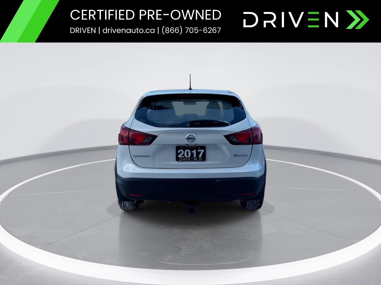 2017 Nissan Qashqai AWD 4DR SV CVT Photo