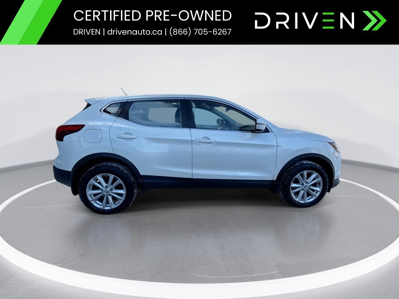 2017 Nissan Qashqai AWD 4DR SV CVT Photo