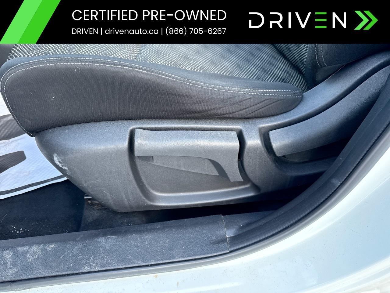 2017 Nissan Qashqai AWD 4DR SV CVT Photo