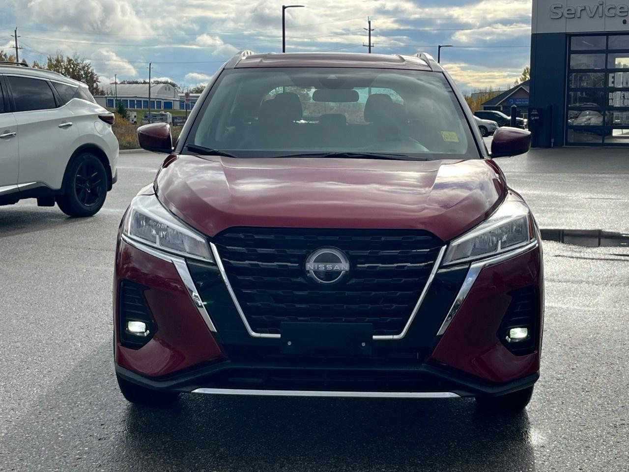 2025 Nissan Kicks Play SV FWD Photo