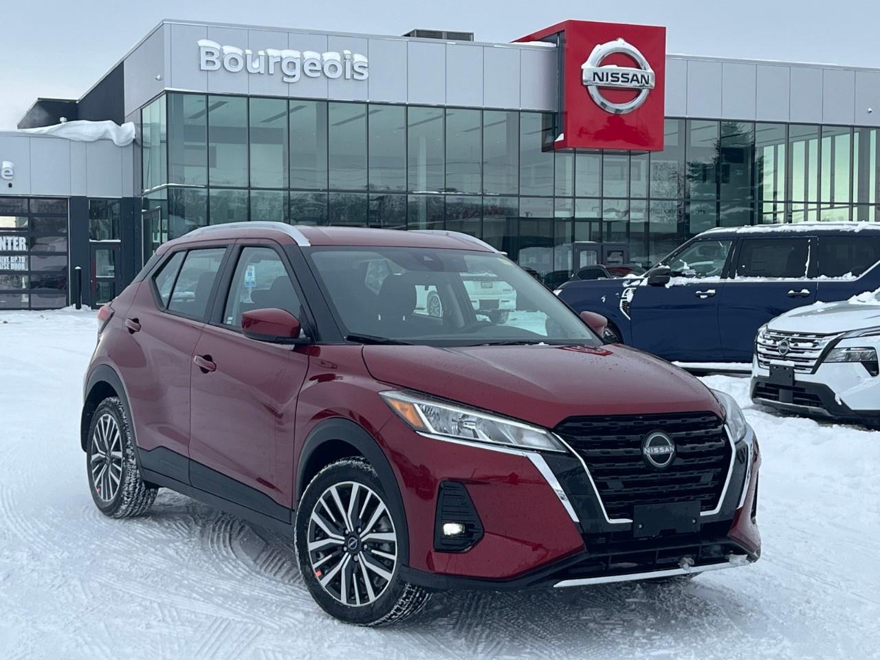 2025 Nissan Kicks Play SV FWD Photo