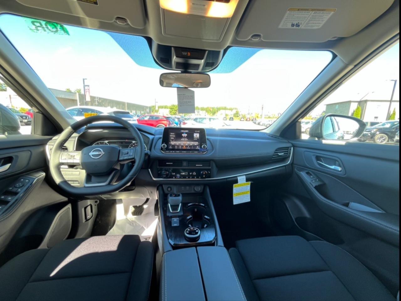 2026 Nissan Rogue AWD S Photo