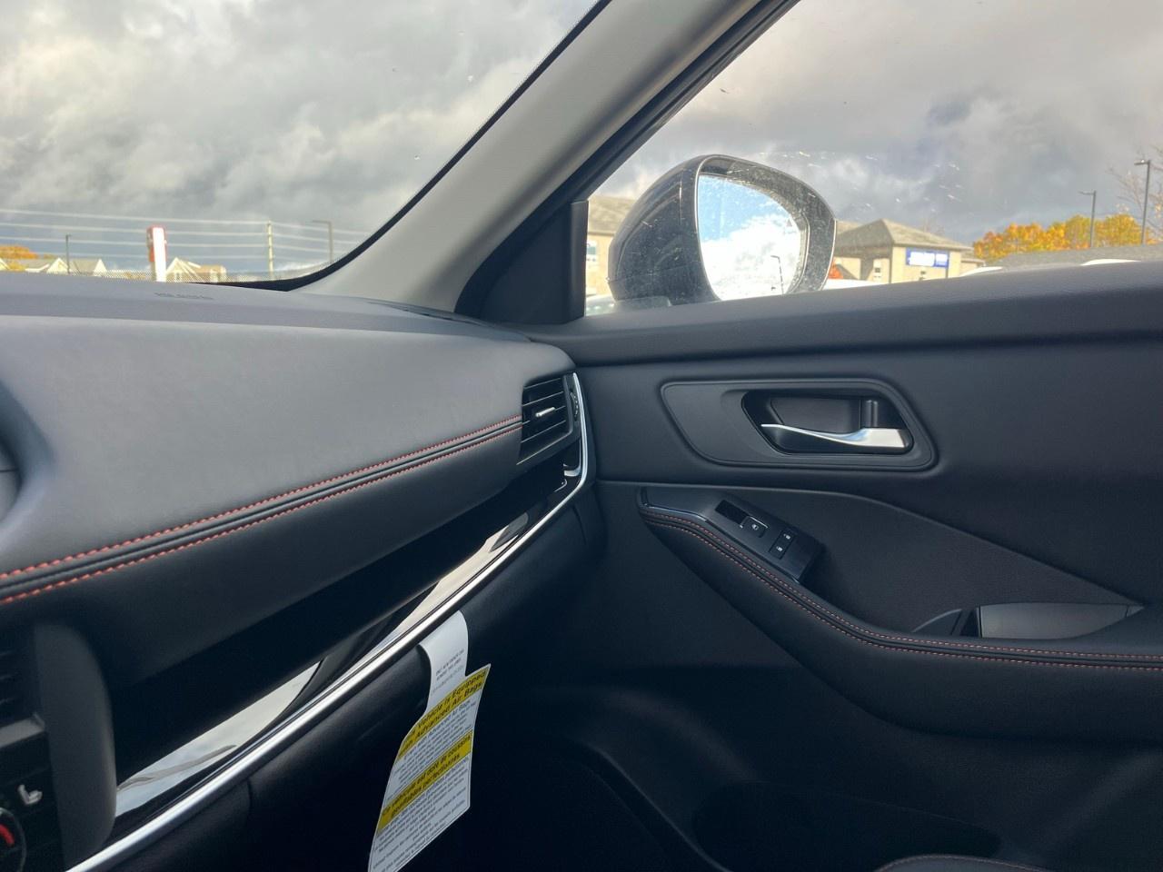 2026 Nissan Rogue AWD Rock Creek Photo