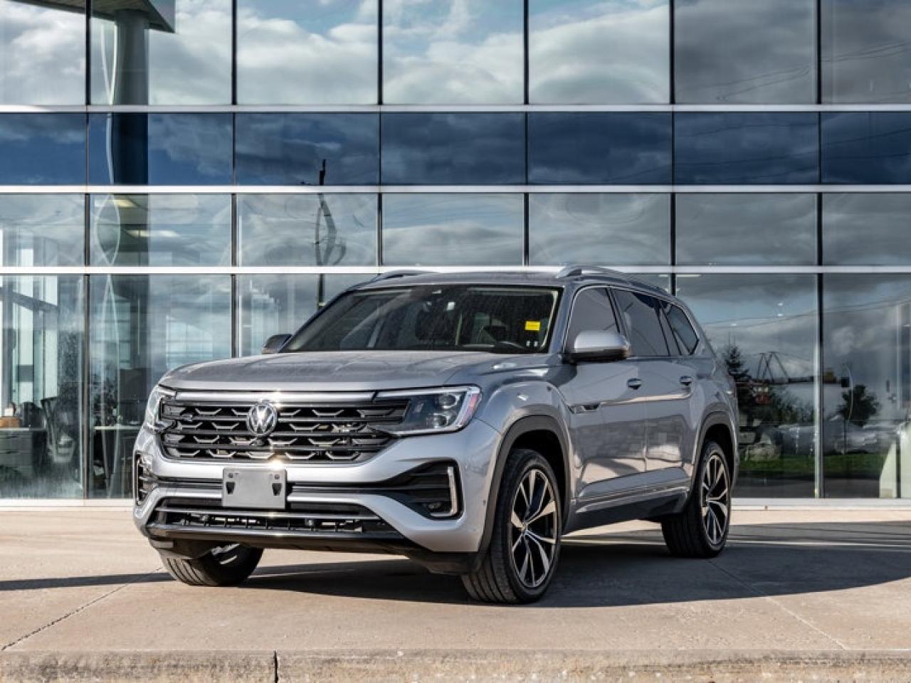 2024 Volkswagen Atlas EXECLINE Photo