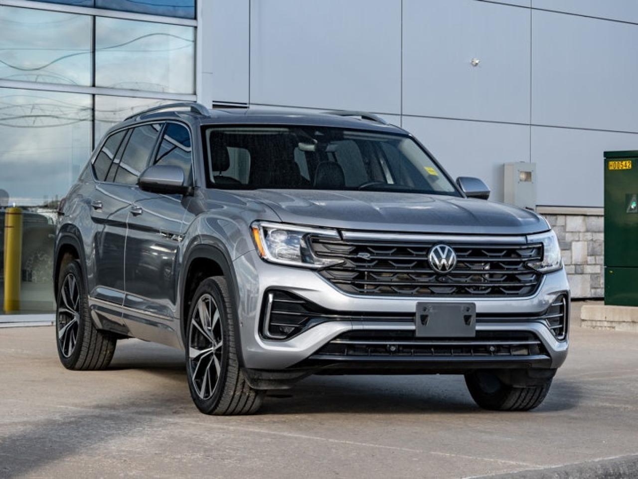 2024 Volkswagen Atlas EXECLINE Photo