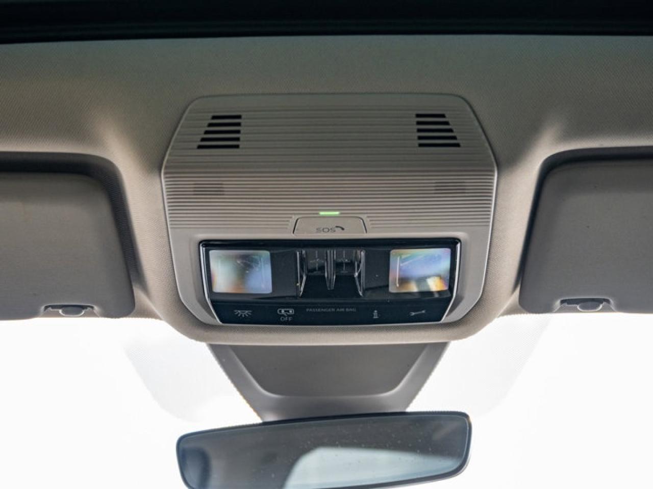 2024 Volkswagen Atlas EXECLINE Photo