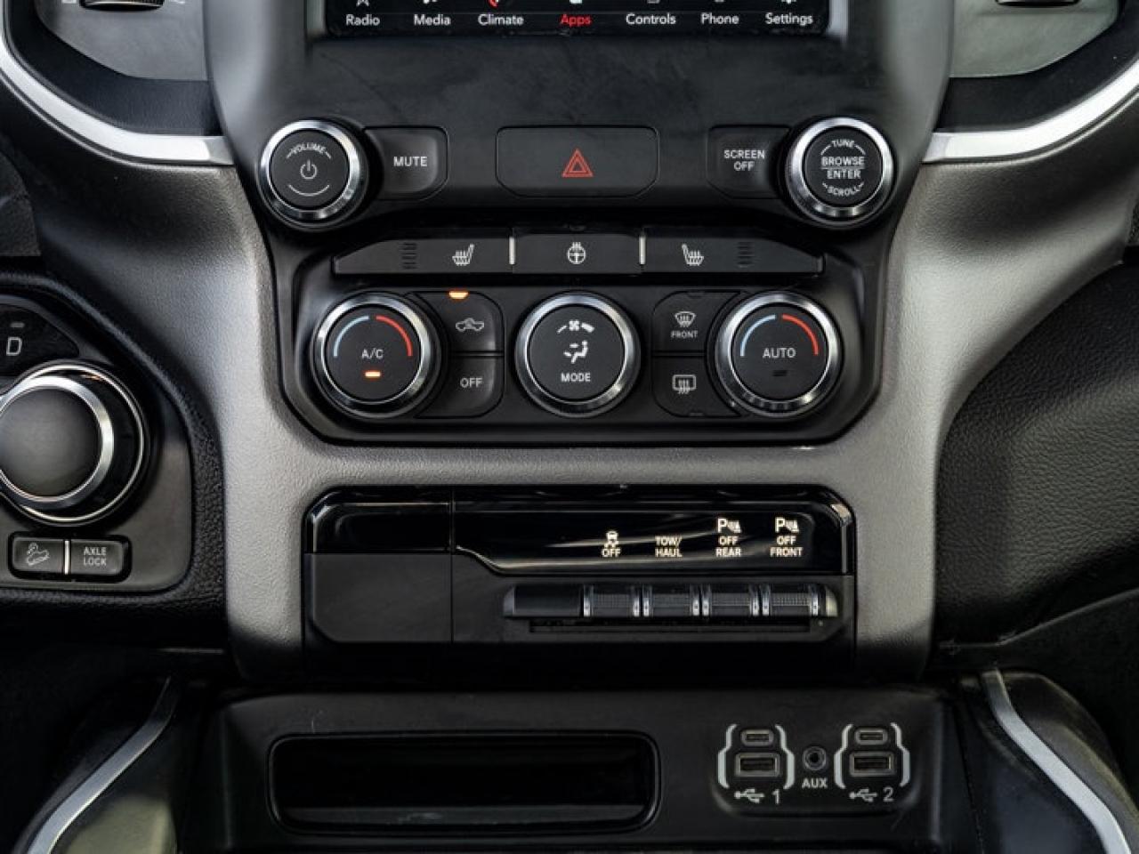 2020 RAM 1500 Big Horn Photo