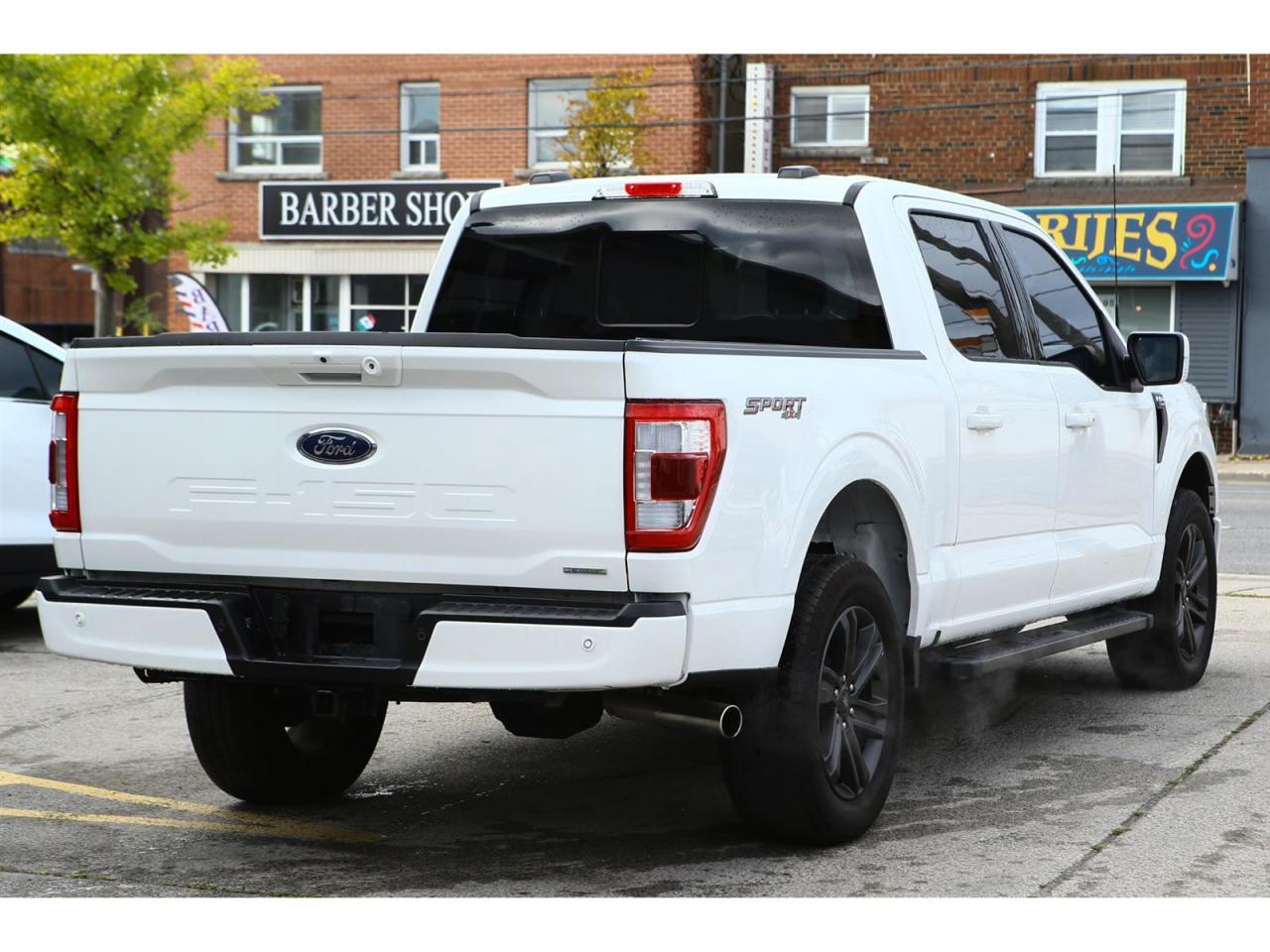2023 Ford F-150 Lariat | SuperCrew | Pano Roof | Navigation | TOW Pkg Photo