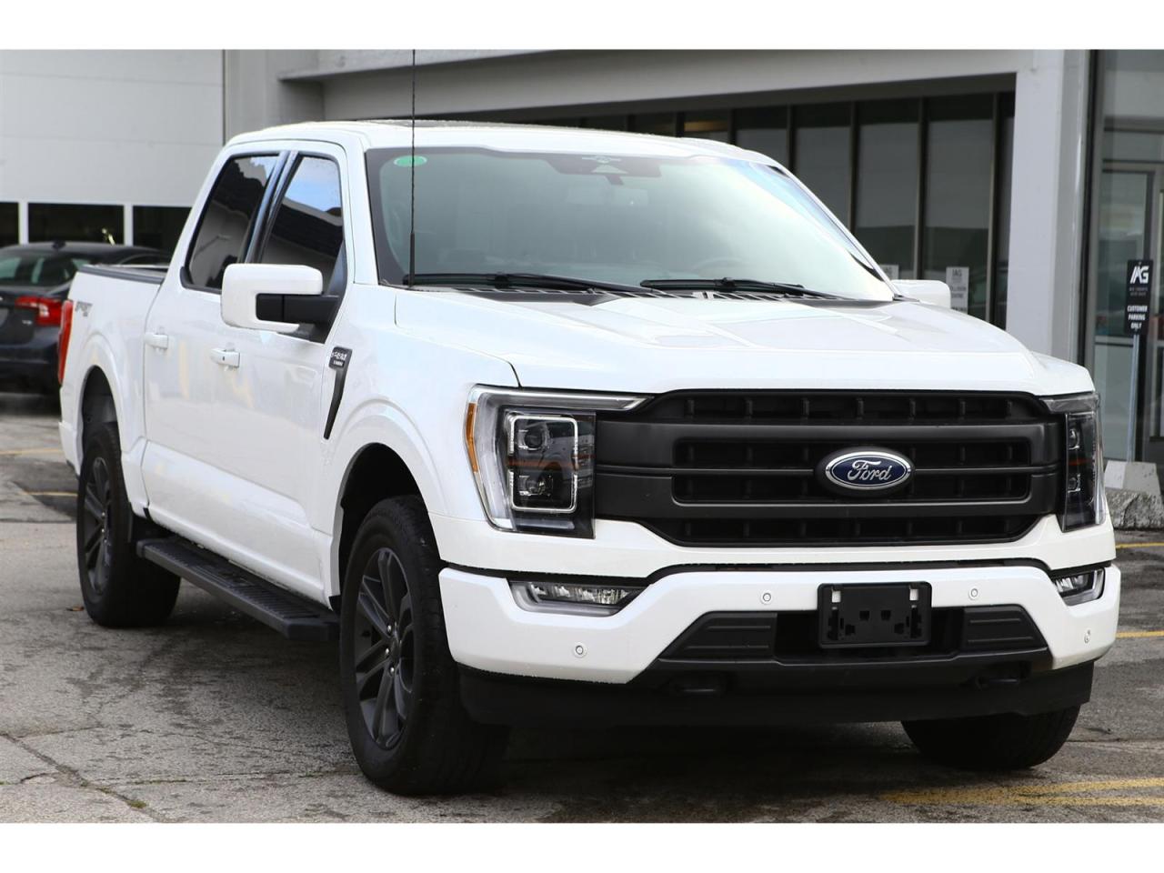 2023 Ford F-150 Lariat | SuperCrew | Pano Roof | Navigation | TOW Pkg Photo