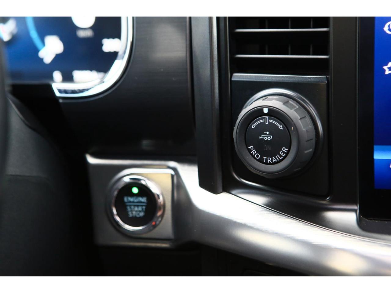 2023 Ford F-150 Lariat | SuperCrew | Pano Roof | Navigation | TOW Pkg Photo