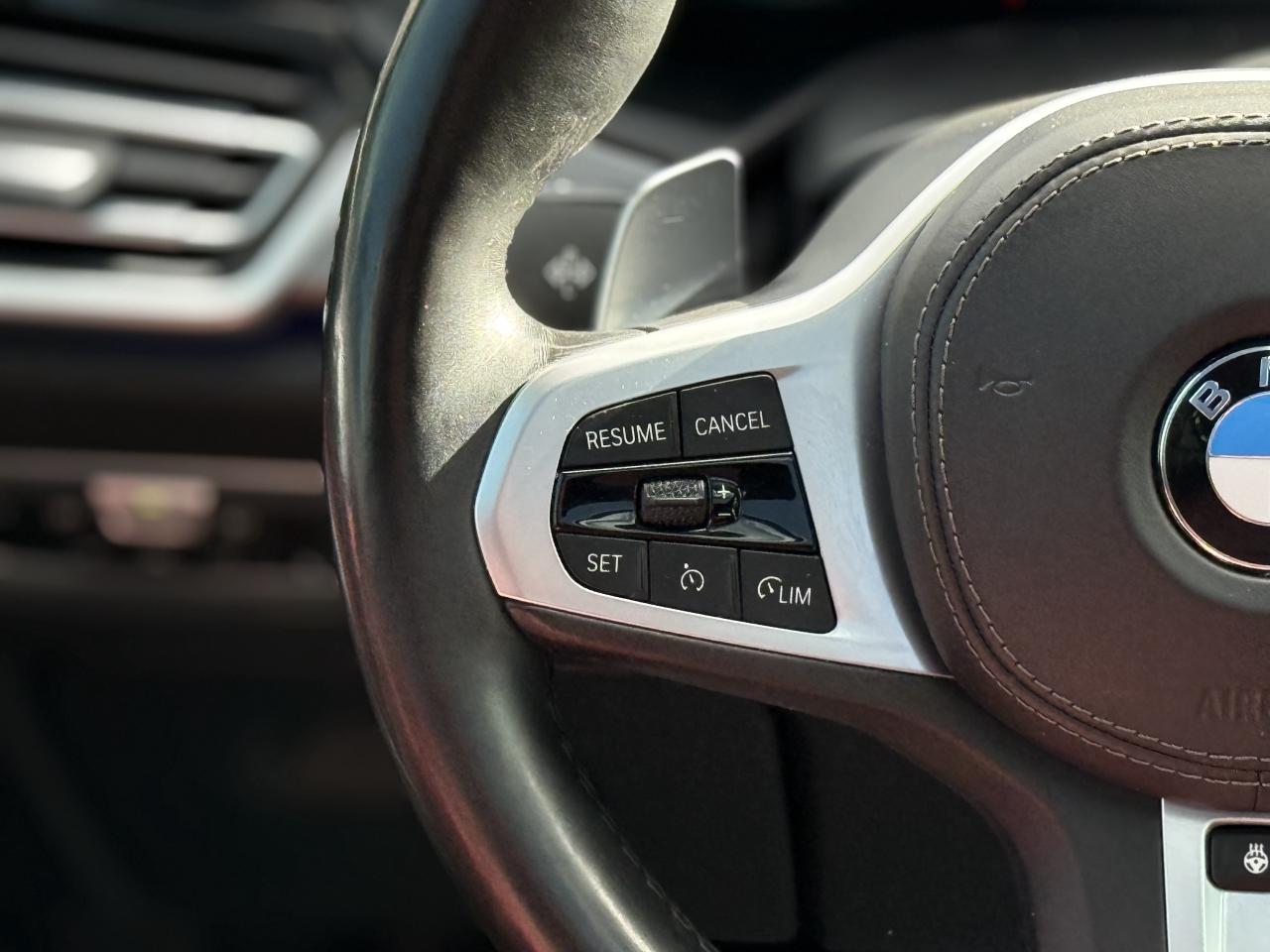 2021 BMW X6 //M SPORT | RED LEATHER | HUD | PANO | 360 CAMERA Photo