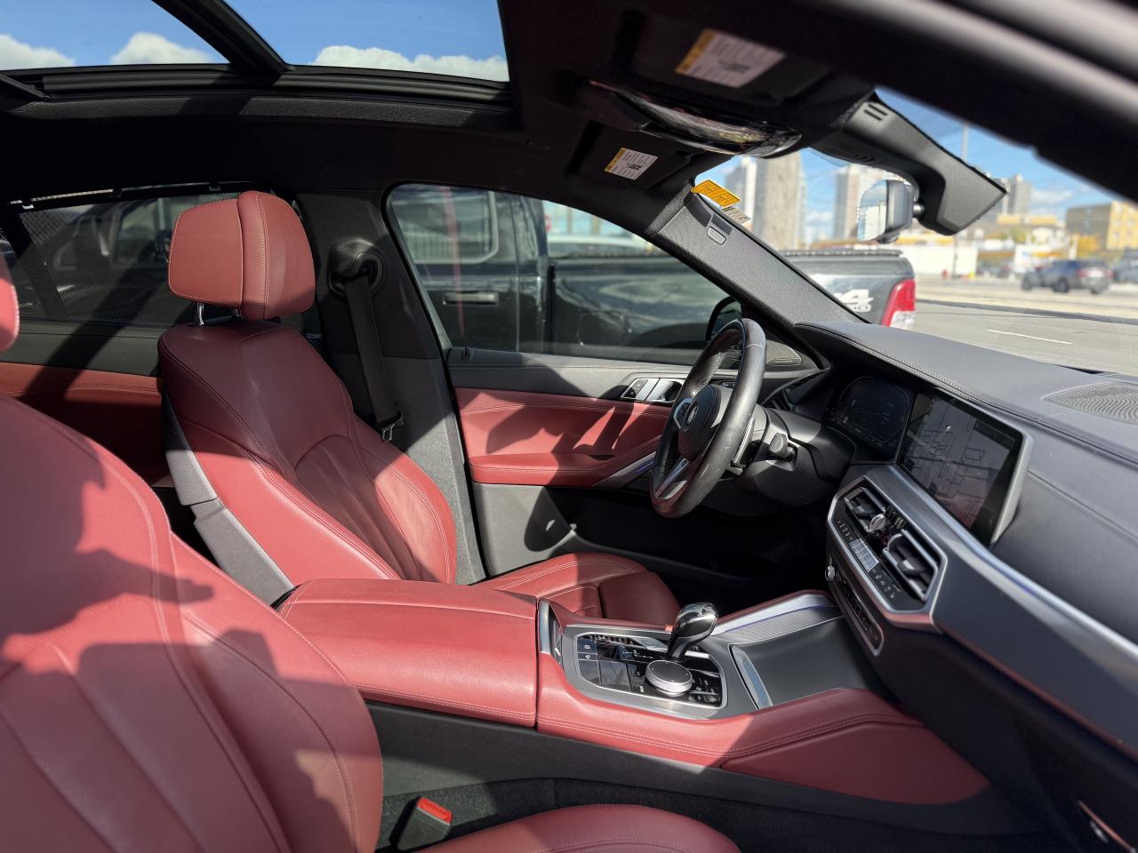 2021 BMW X6 //M SPORT | RED LEATHER | HUD | PANO | 360 CAMERA Photo
