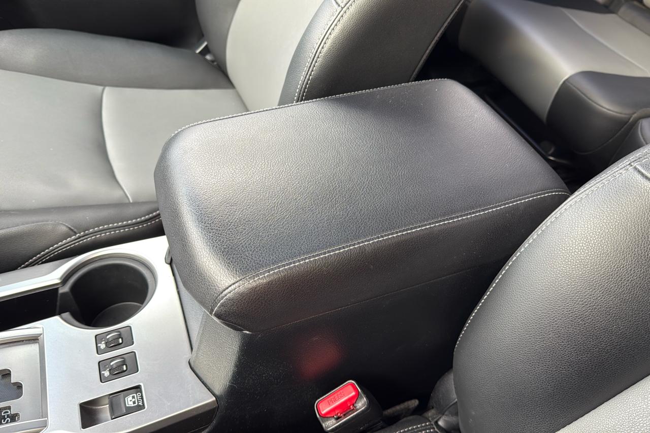 2019 Toyota 4Runner SR5 Photo