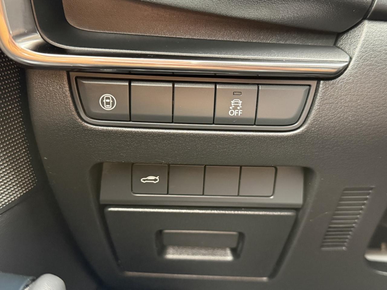 2019 Mazda MAZDA3 GT Auto FWD - Photo #24