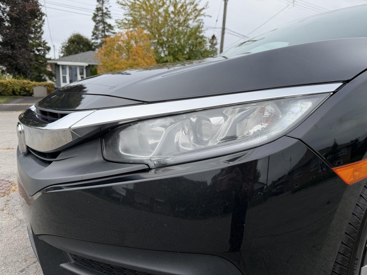 2018 Honda Civic LX Sedan CVT - Photo #6