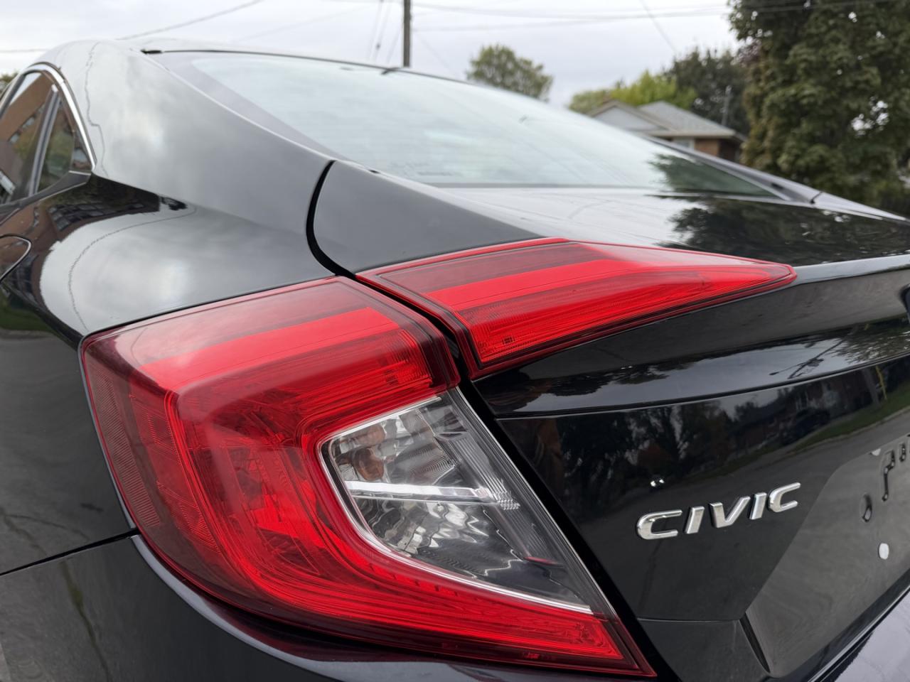2018 Honda Civic LX Sedan CVT - Photo #7