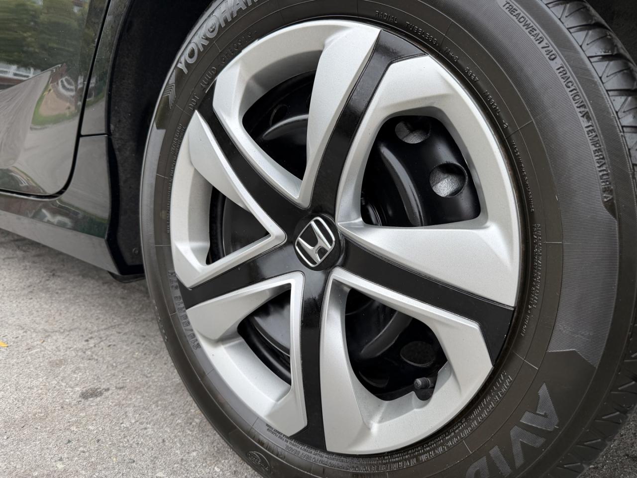 2018 Honda Civic LX Sedan CVT - Photo #8