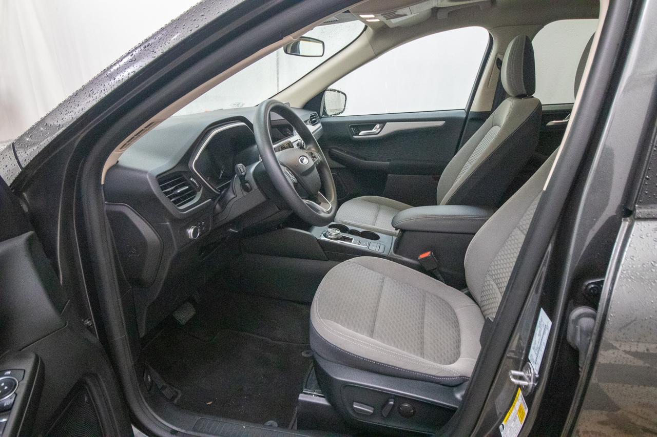 2020 Ford Escape SE AWD Photo5