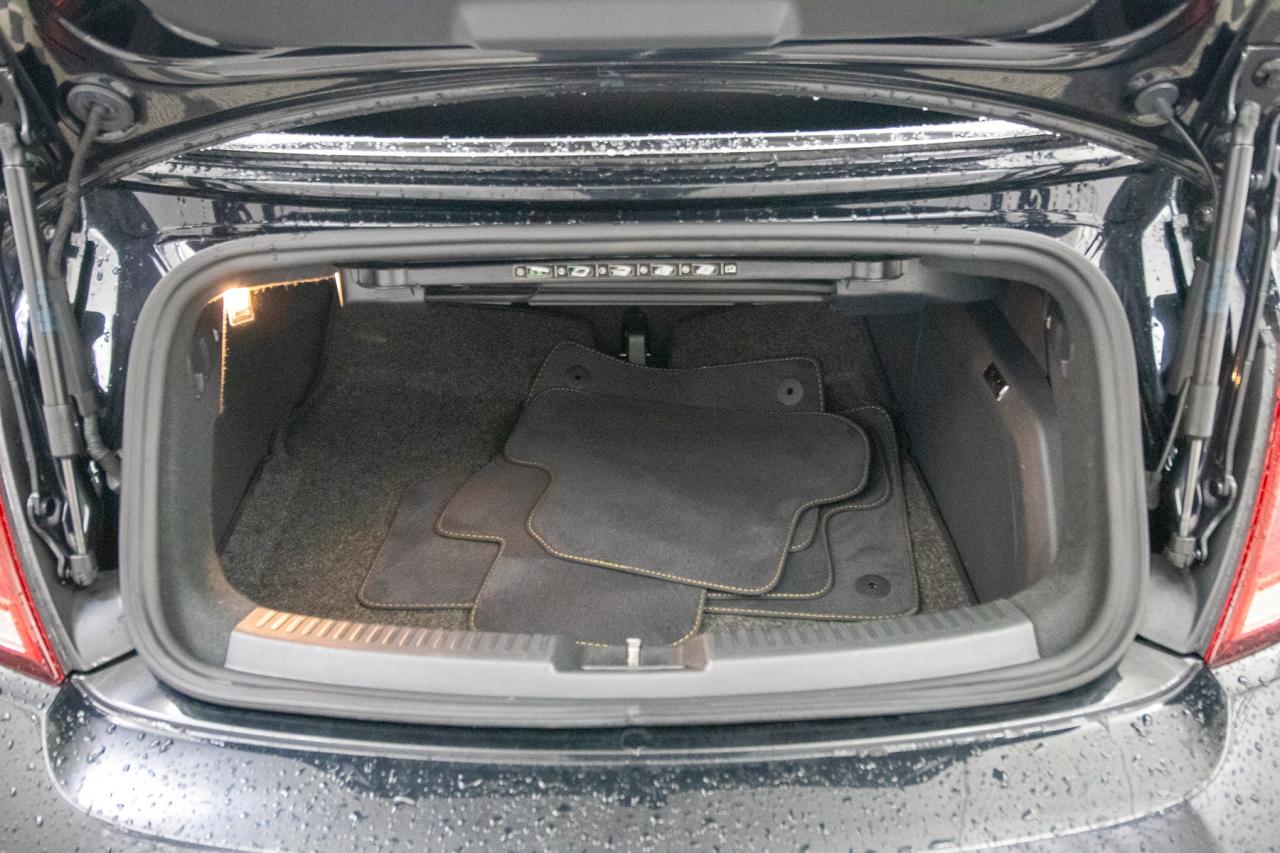 2019 Volkswagen Beetle Dune Photo5