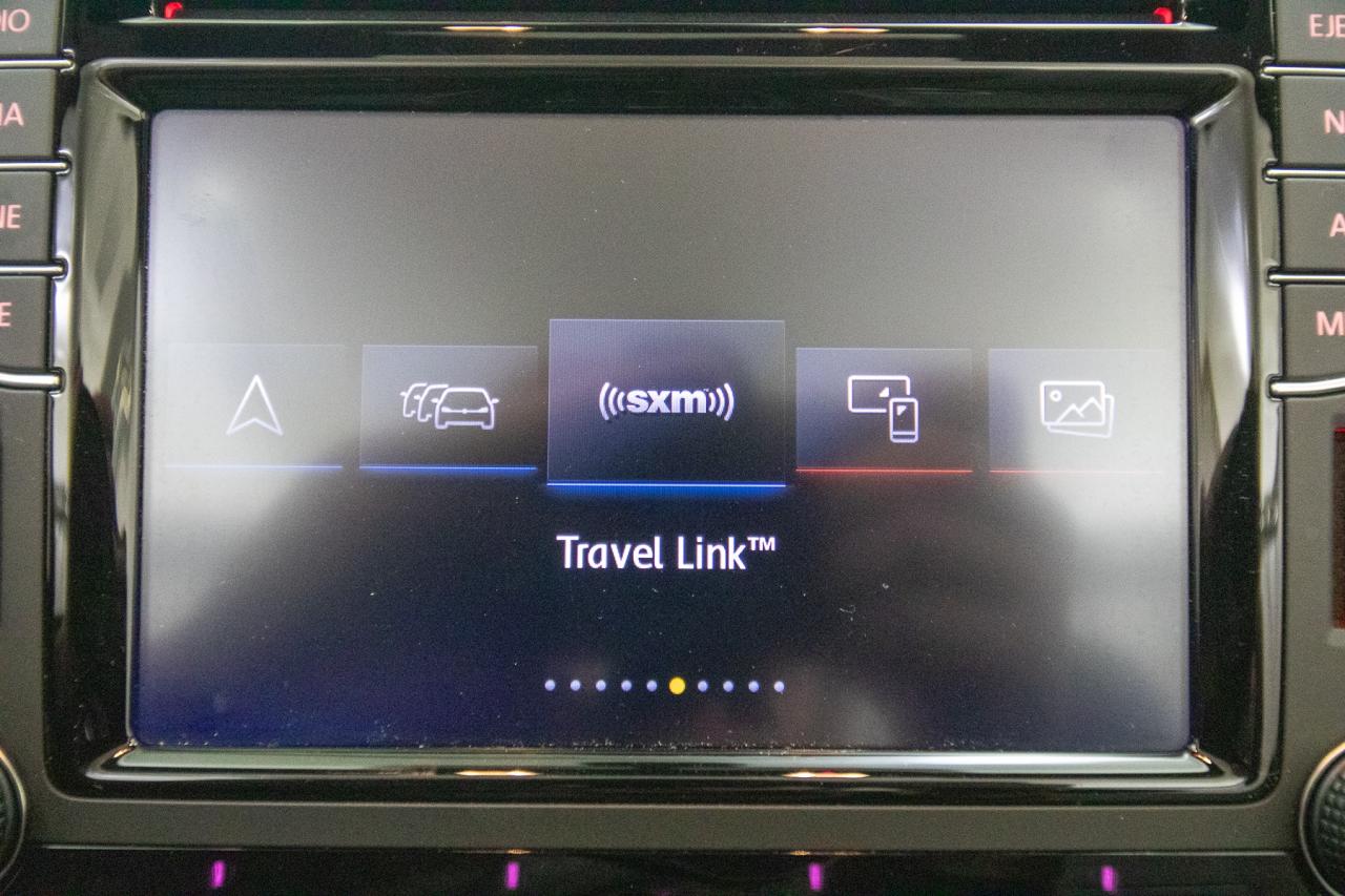 2019 Volkswagen Beetle Dune Photo5