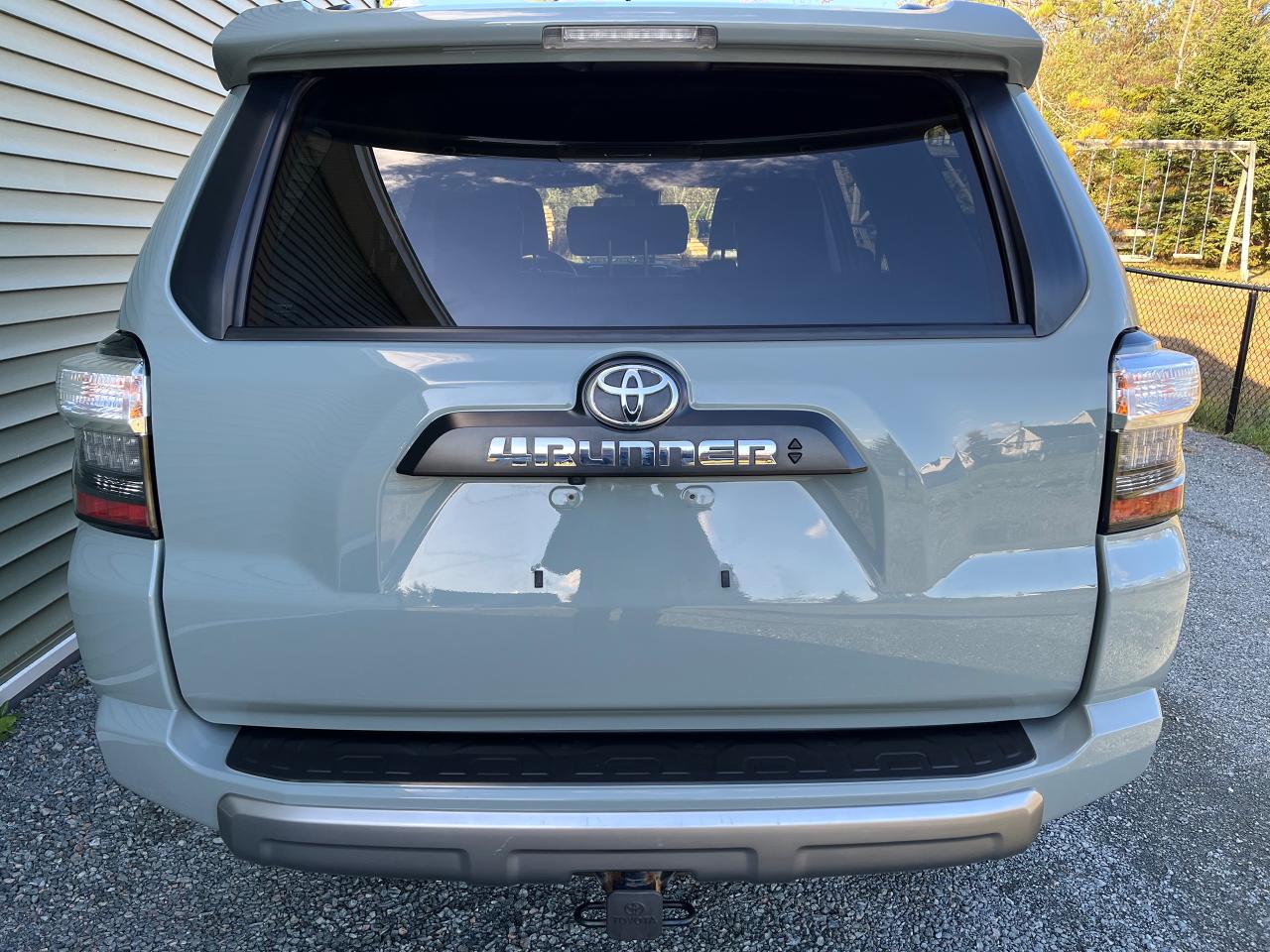 2022 Toyota 4Runner TRD Off-Road - Photo #3