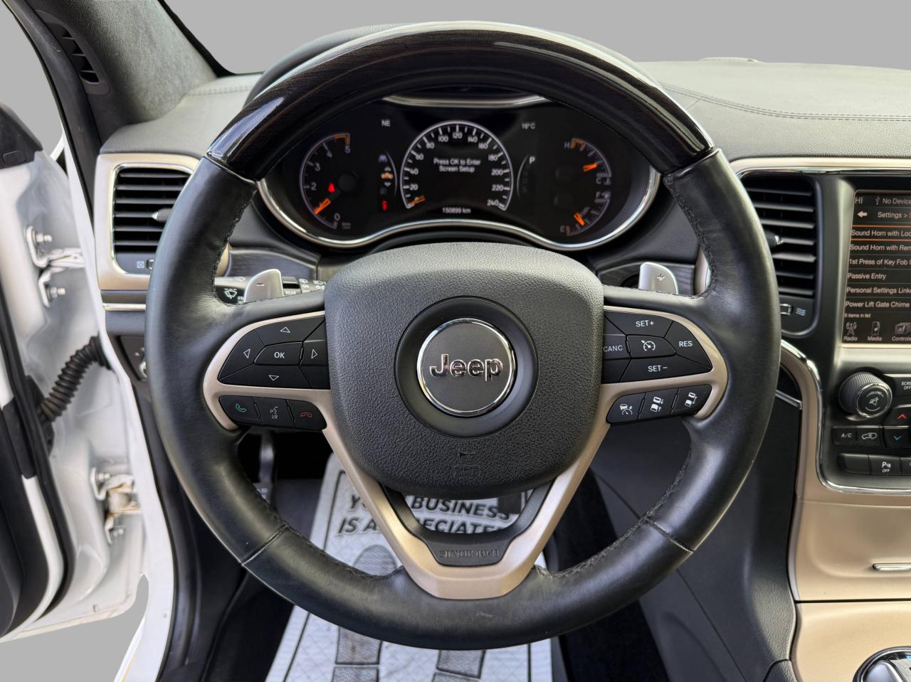 2014 Jeep Grand Cherokee Summit Photo