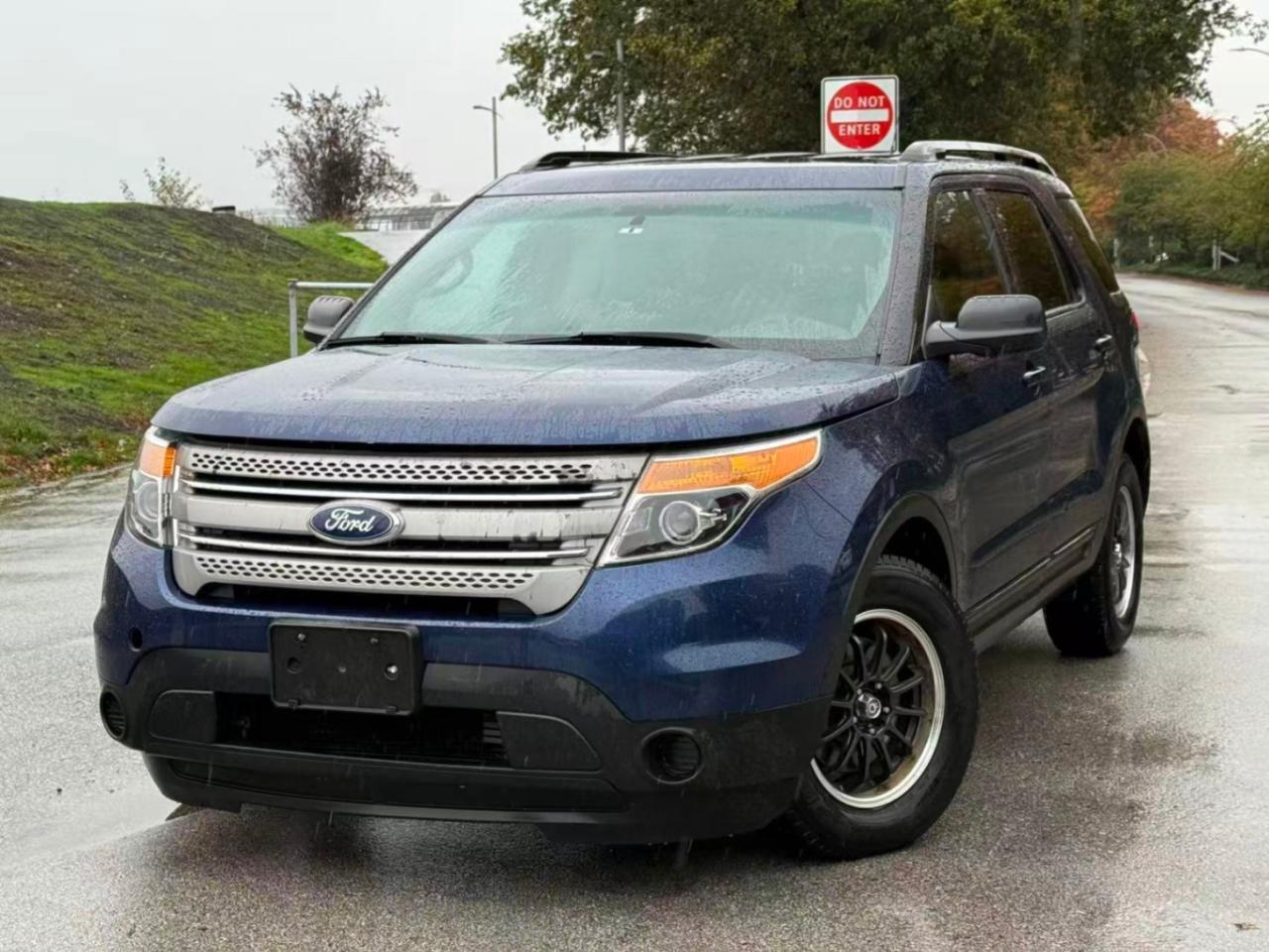 Used 2012 Ford Explorer AUTO/ NO ACCIDENT/ BC LOCAL for sale in Richmond, BC